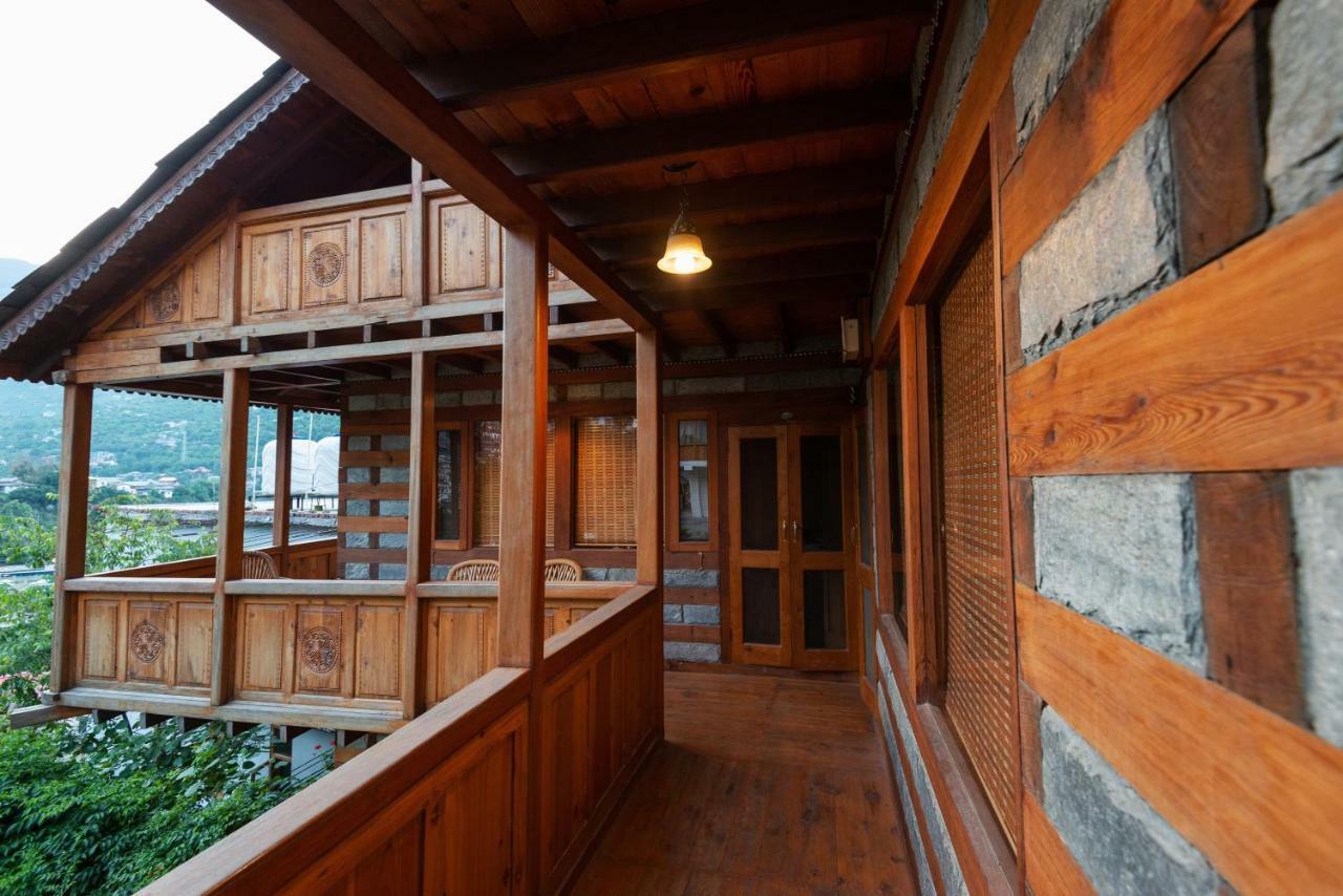 Shobla Kaathkuni Royale Hotel Kullu Exterior photo